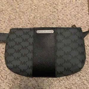 NWT Michael Kors Fanny pack